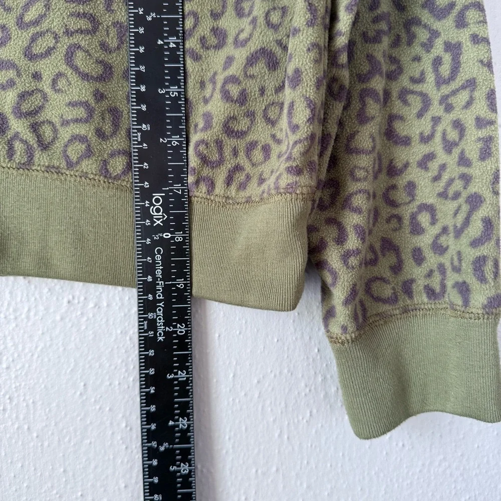 Old Navy Green Leopard Kids Pajama Set